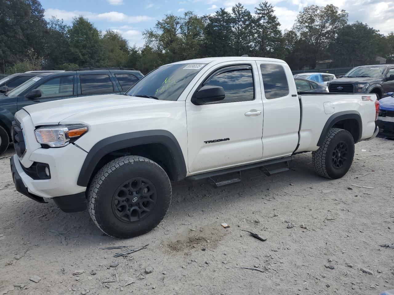 TOYOTA TACOMA ACCESS CAB