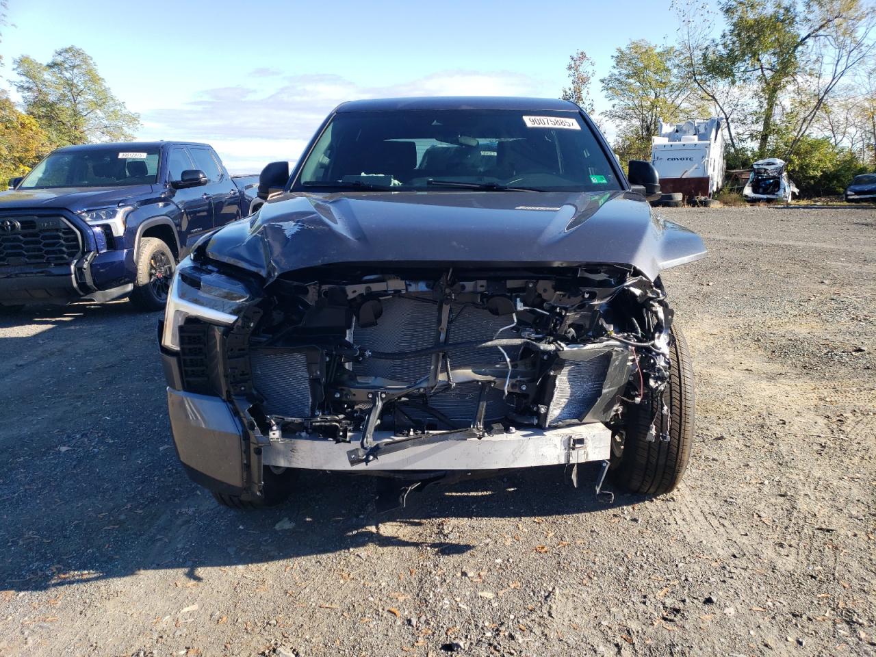 TOYOTA TUNDRA CREWMAX SR