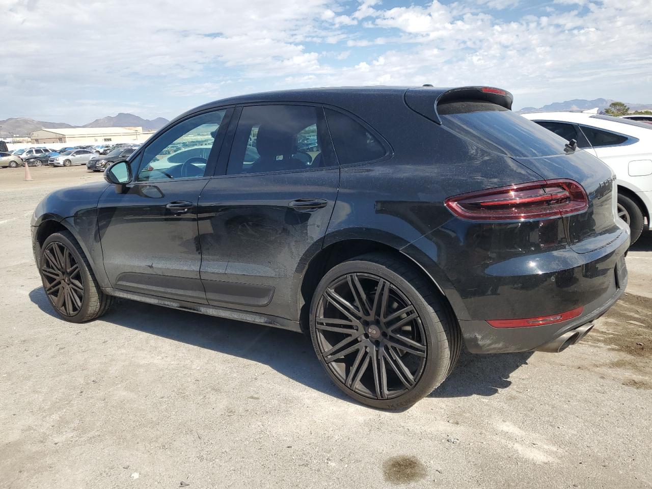 PORSCHE MACAN S
