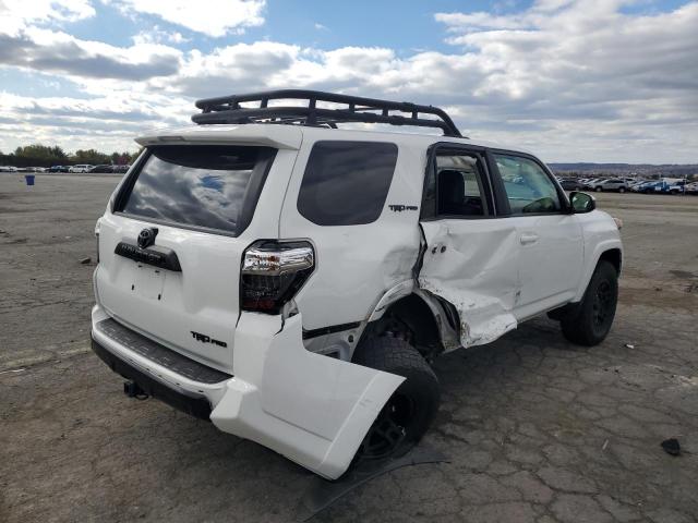 2019 TOYOTA 4RUNNER SR - JTEBU5JR1K5656524