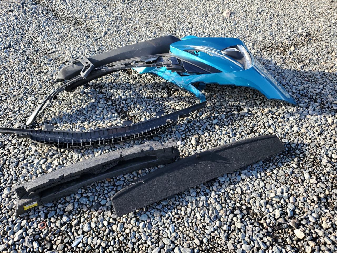 TOYOTA PRIUS PRIME LE