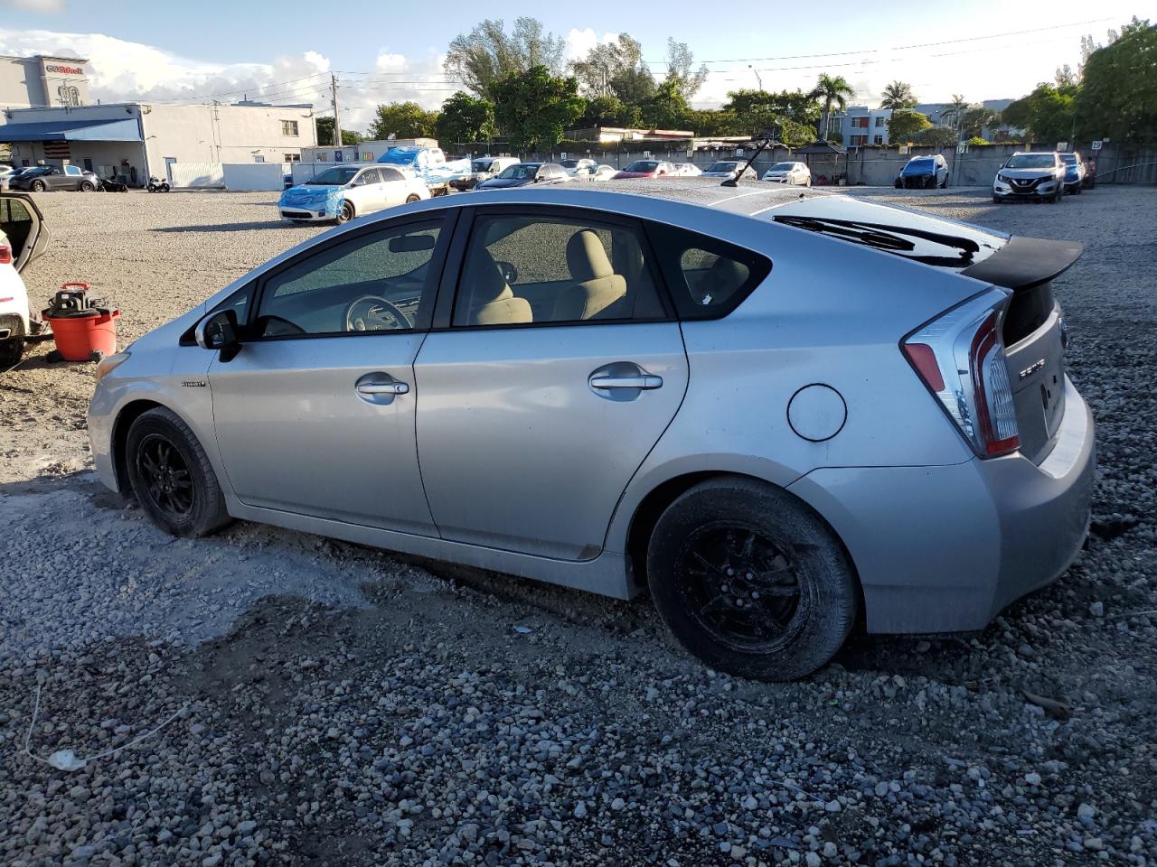 TOYOTA PRIUS