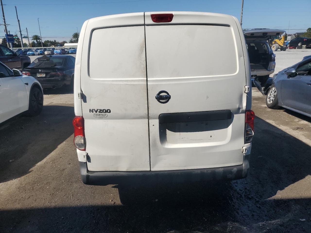 NISSAN NV200 2.5S