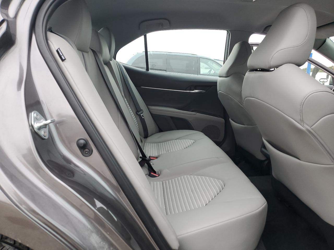 TOYOTA CAMRY SE NIGHT SHADE