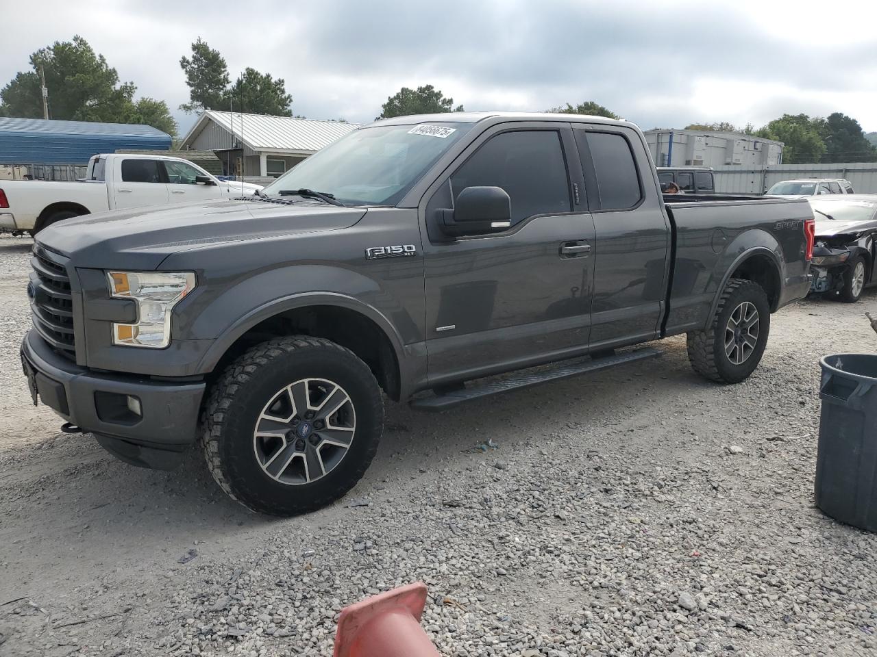 FORD F-150 SUPER CAB