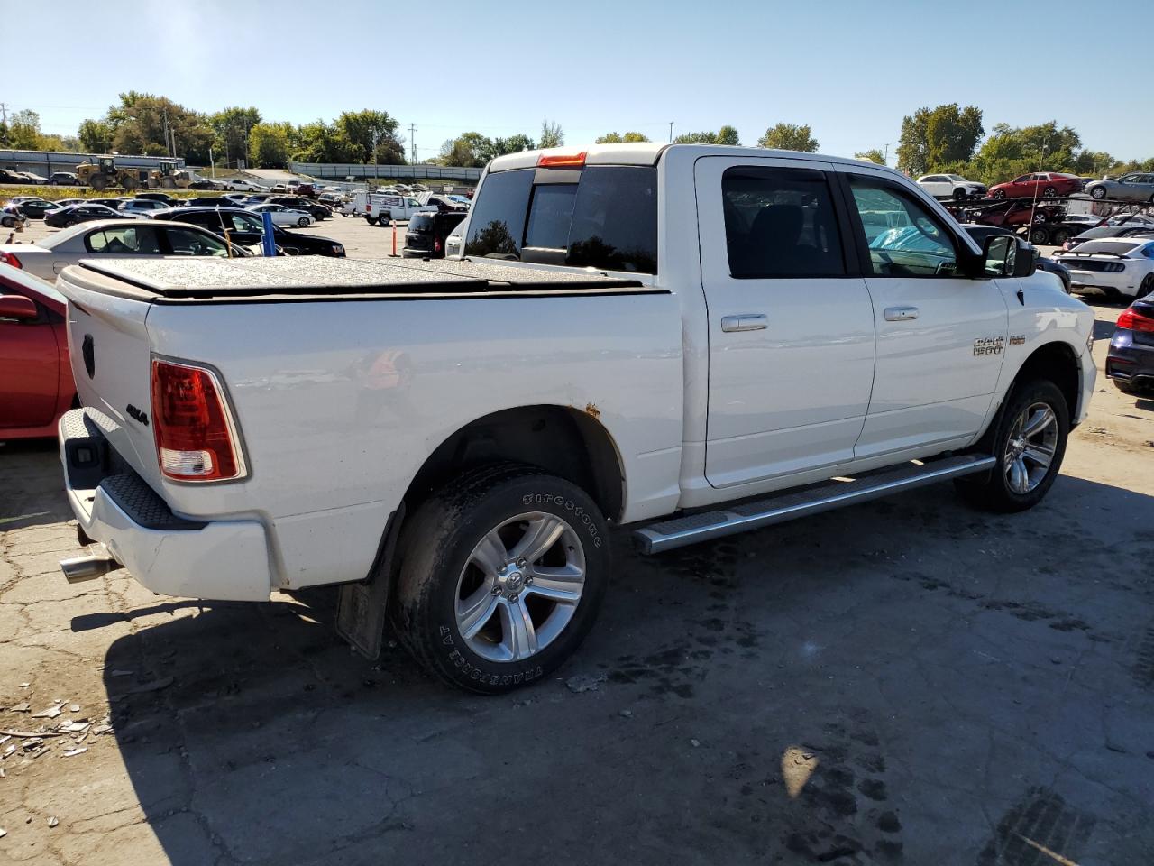 RAM 1500 SPORT