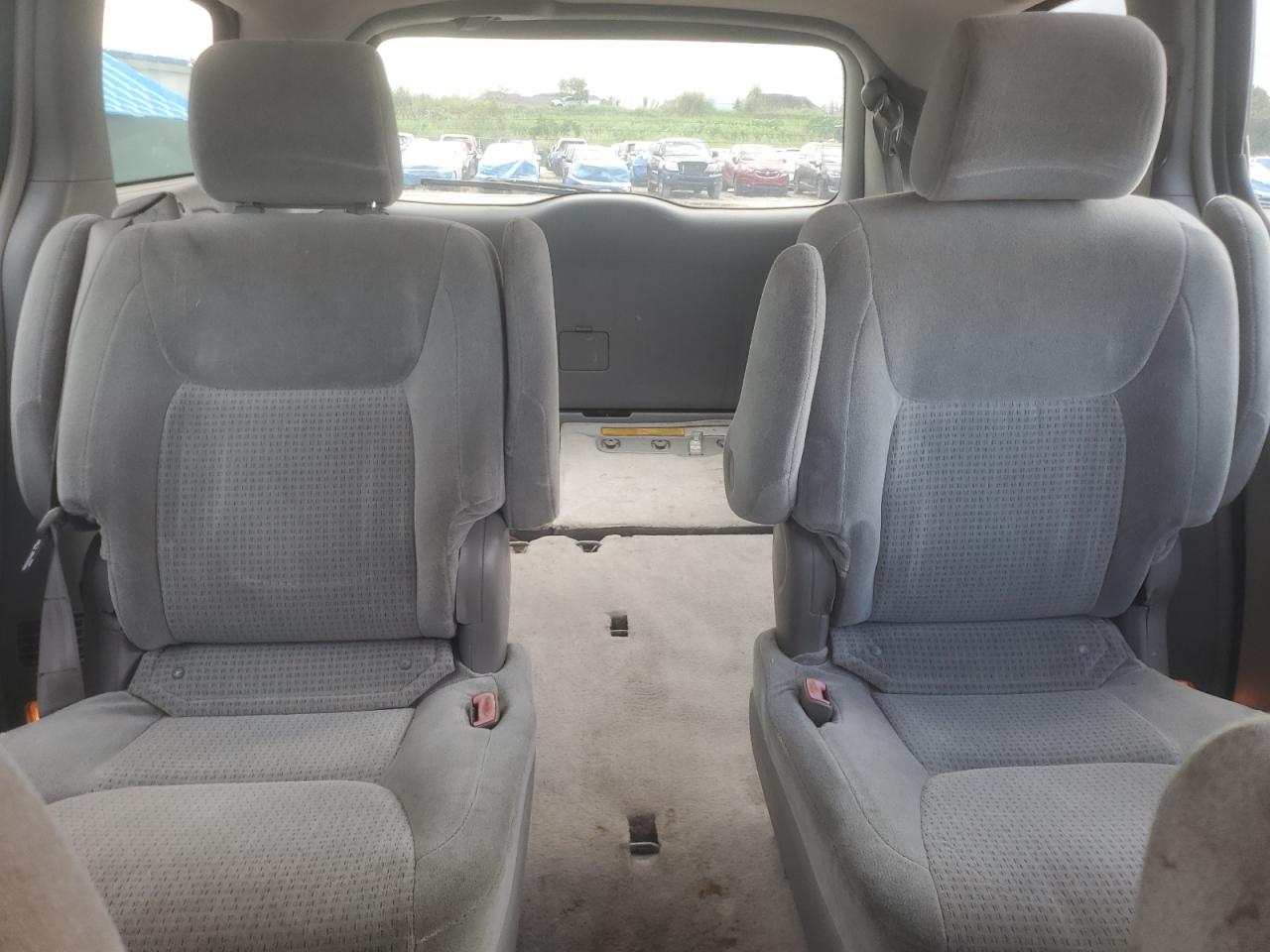 Lot #3281438030 2007 TOYOTA SIENNA CE