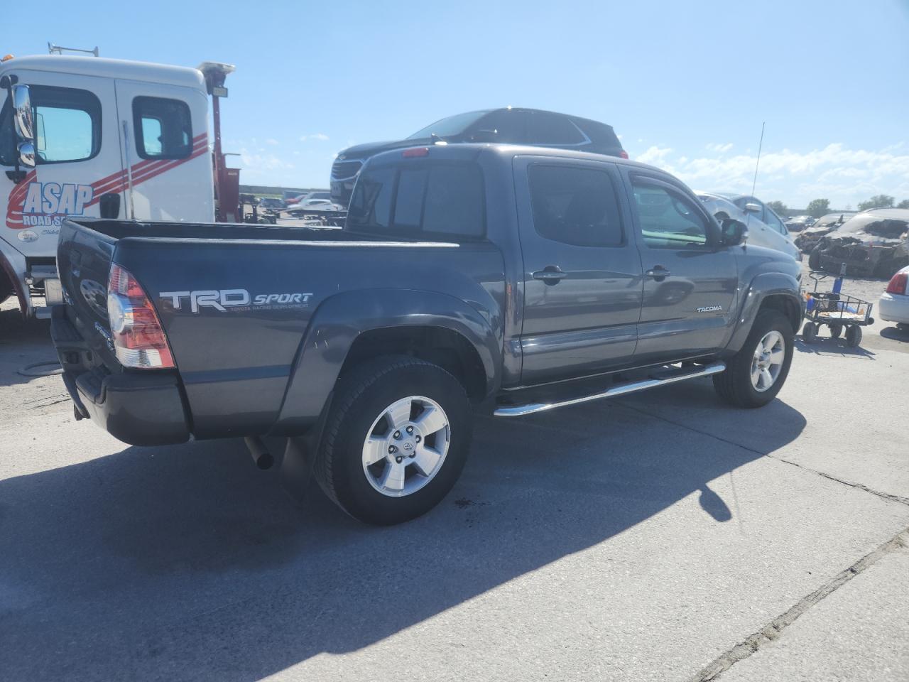 TOYOTA TACOMA DOUBLE CAB PRERUNNER