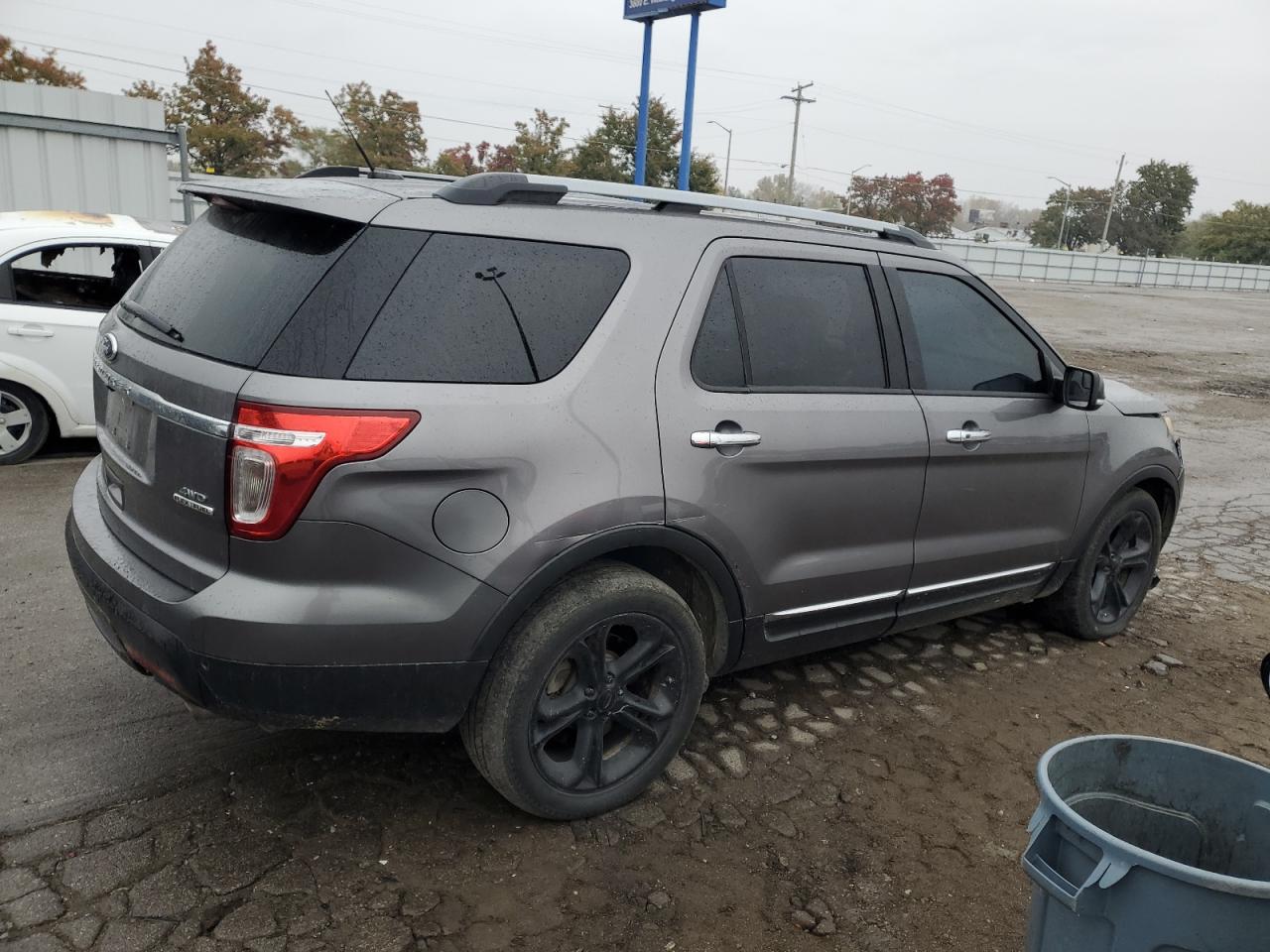 FORD EXPLORER LIMITED