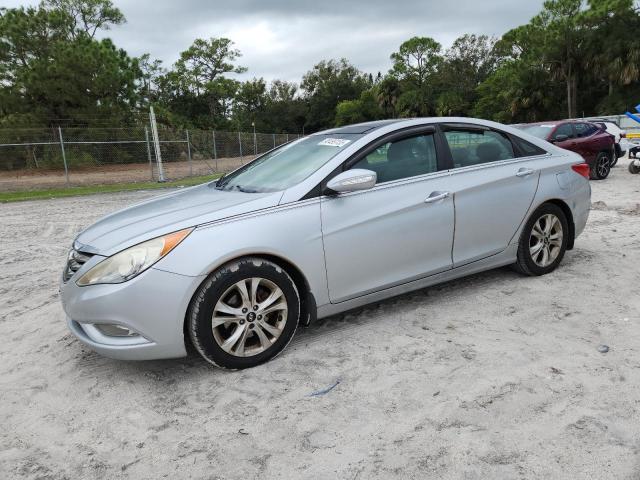Global Auto Auctions: 2013 HYUNDAI SONATA SE