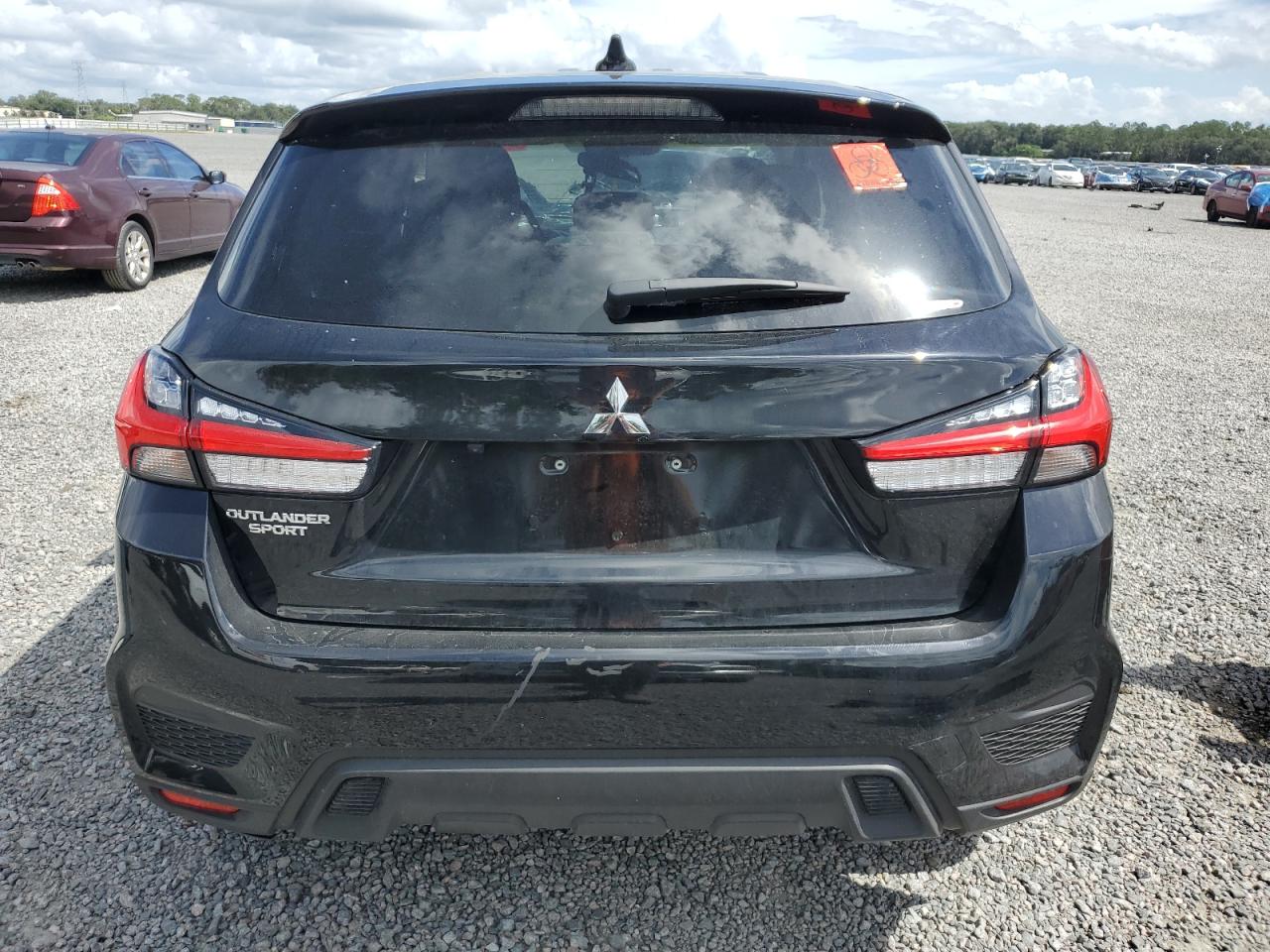 MITSUBISHI OUTLANDER S/SE