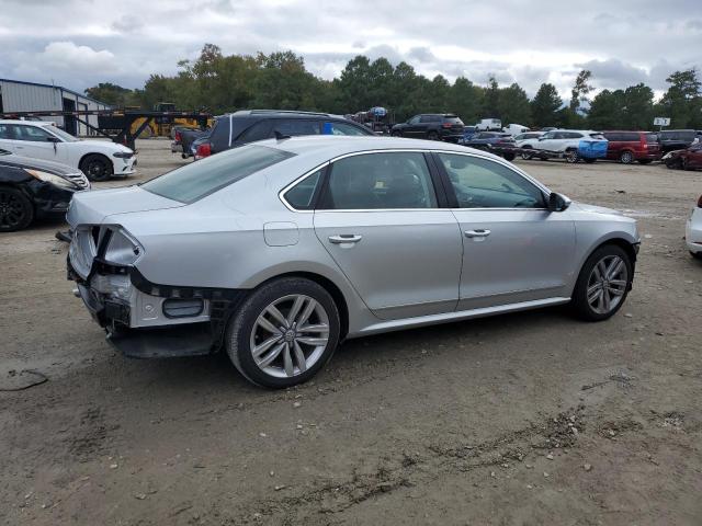 2017 VOLKSWAGEN PASSAT SEL 1VWCT7A31HC049866