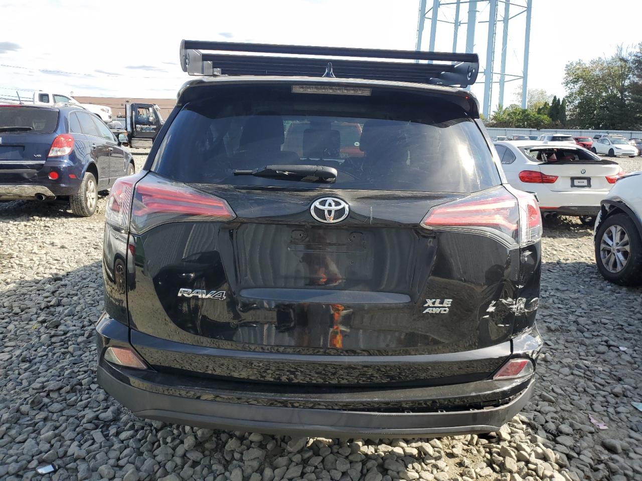 TOYOTA RAV4 XLE