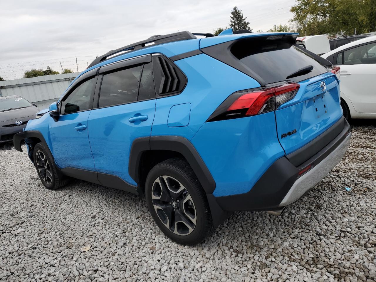 TOYOTA RAV4 ADVENTURE