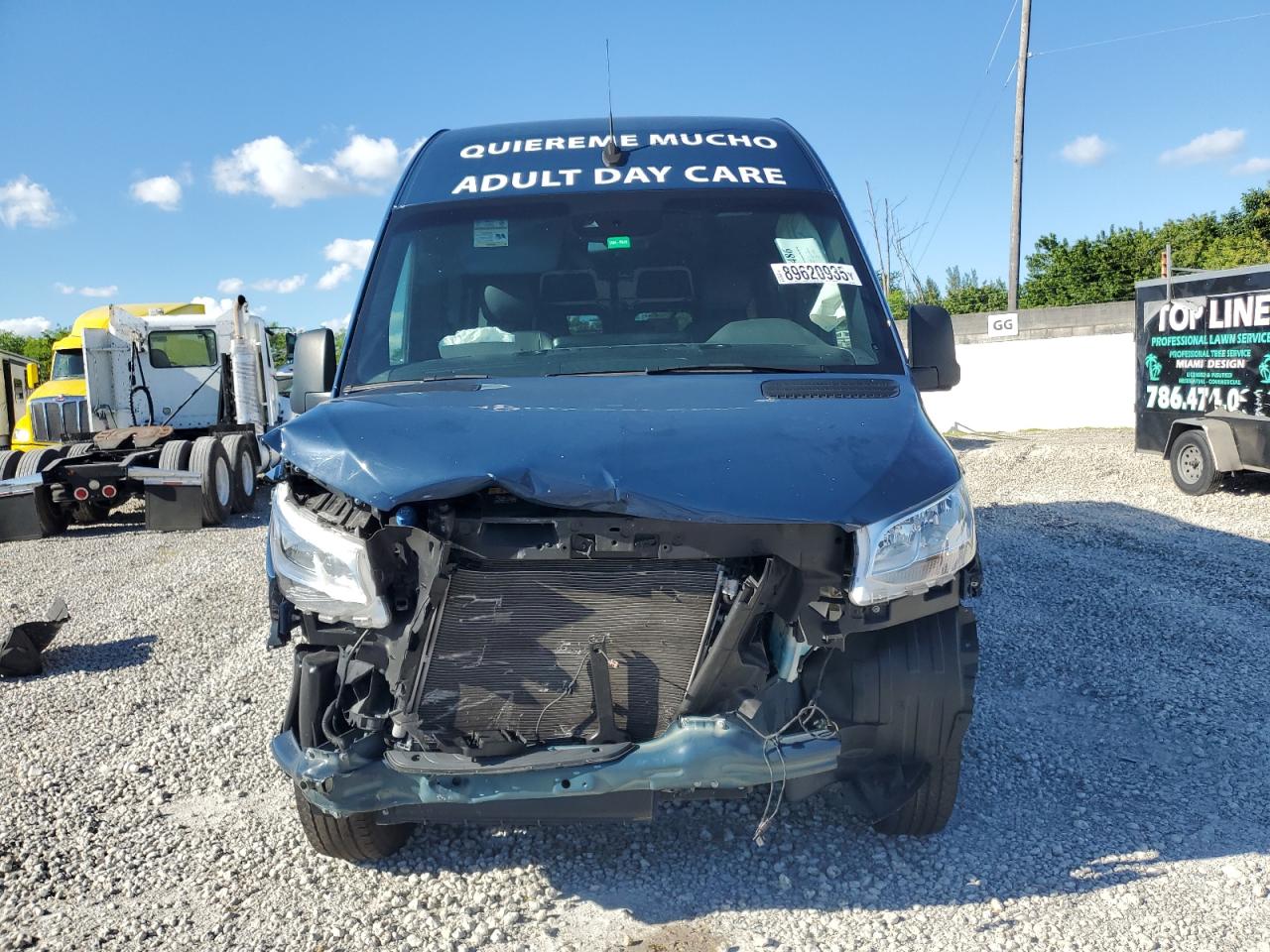 MERCEDES-BENZ SPRINTER 2500