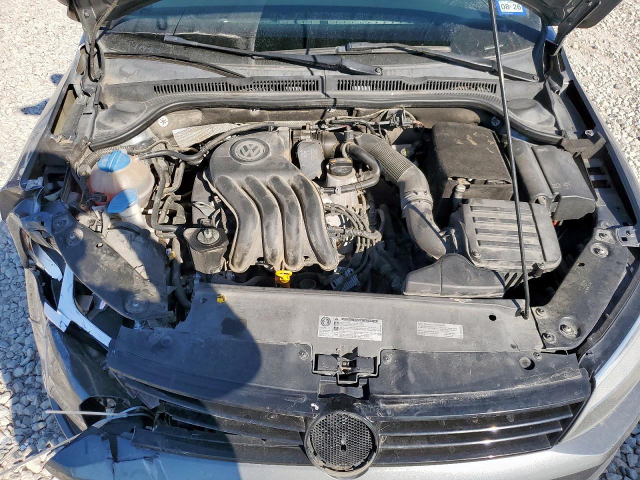 VOLKSWAGEN JETTA BASE