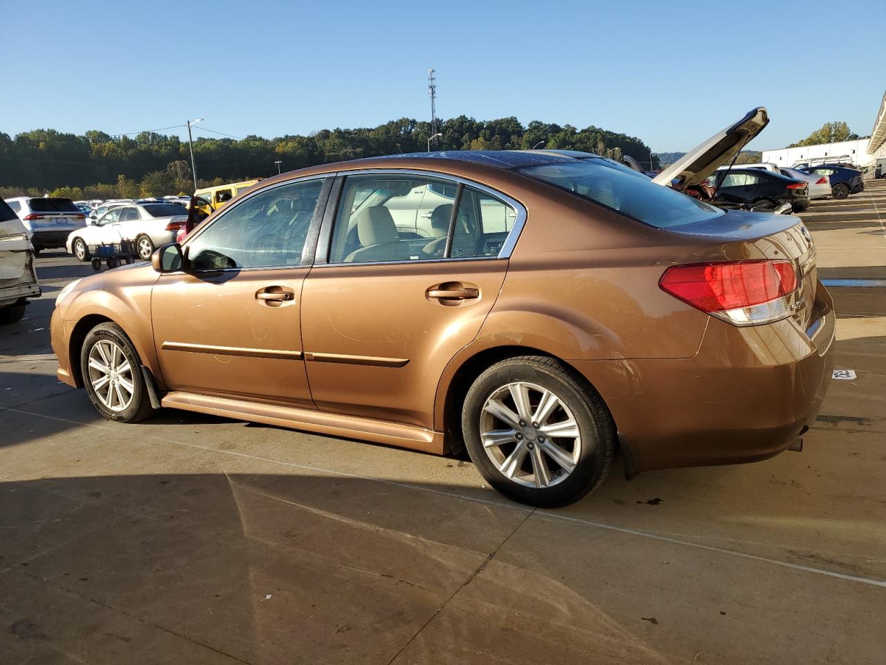 SUBARU LEGACY 2.5I PREMIUM