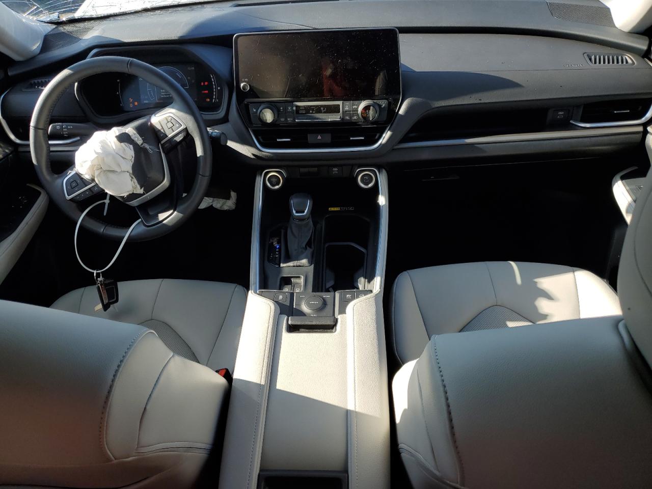 TOYOTA HIGHLANDER LE