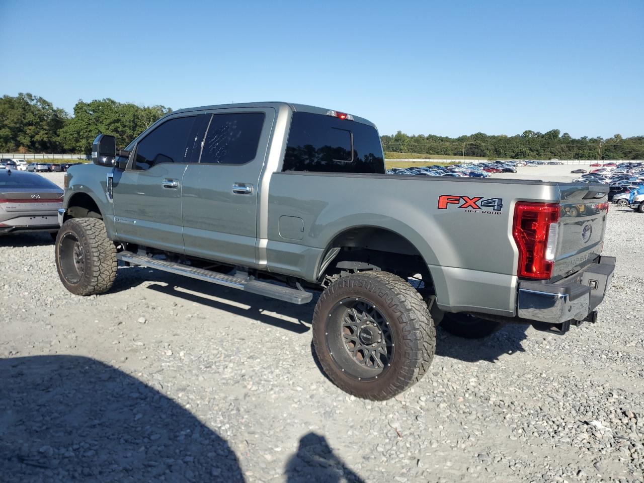 FORD F-250 SUPER DUTY
