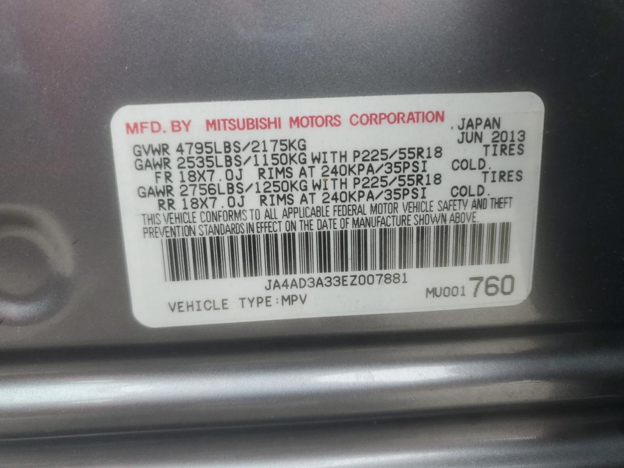 MITSUBISHI OUTLANDER SE