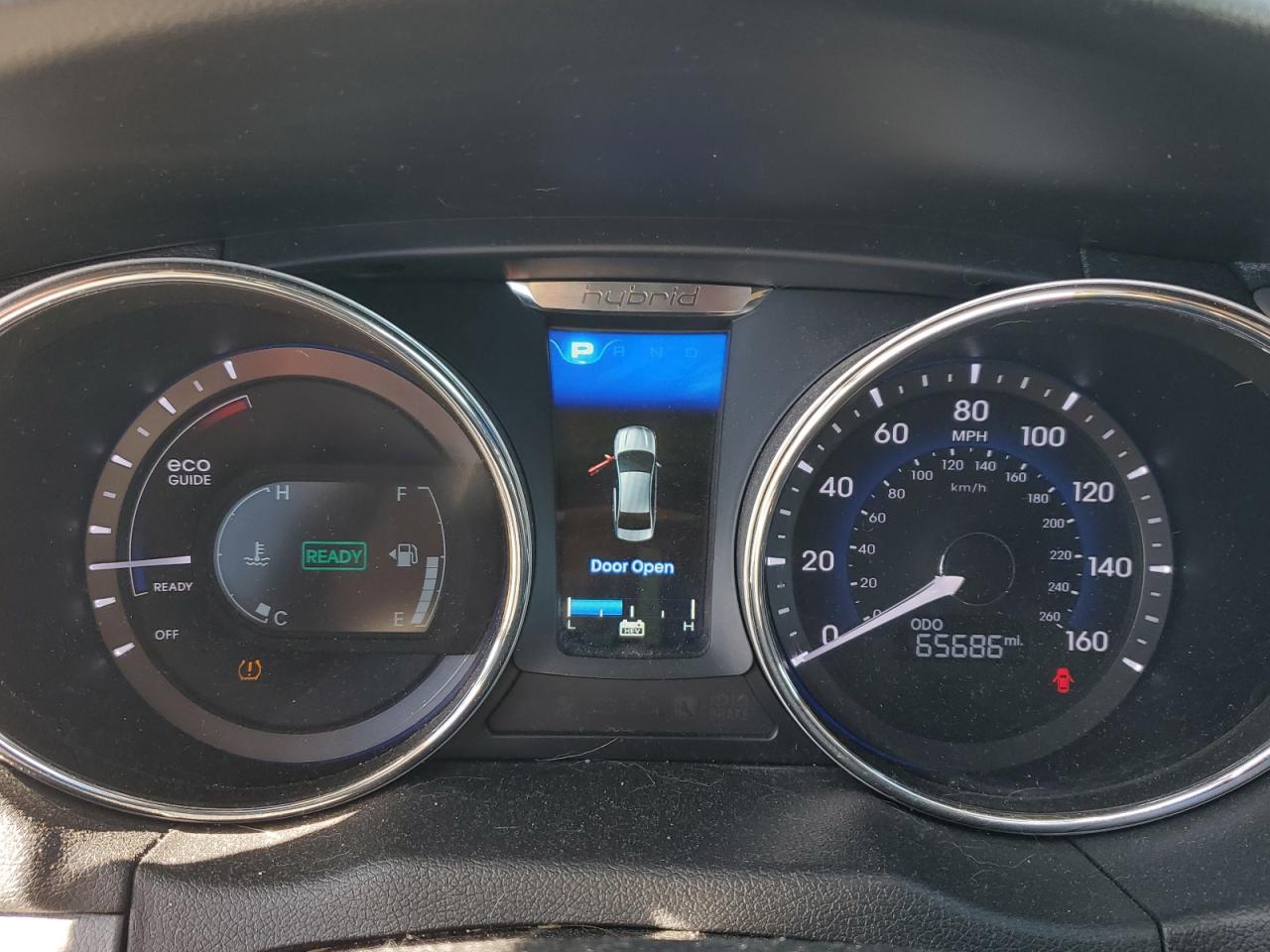 HYUNDAI SONATA HYBRID