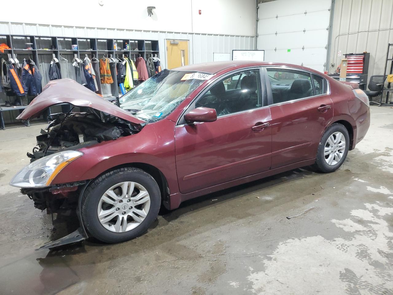 NISSAN ALTIMA BASE