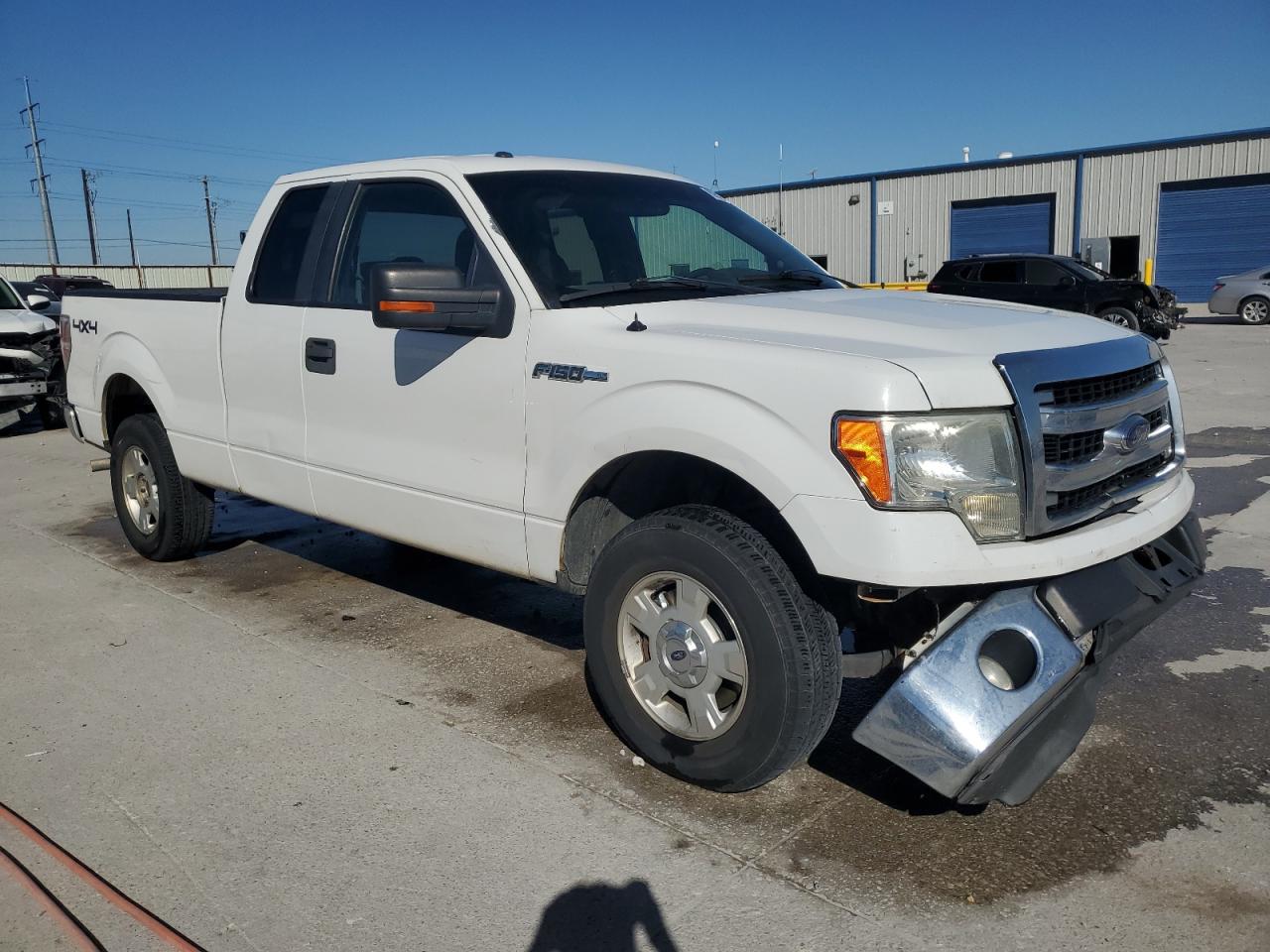 FORD F-150 SUPER CAB