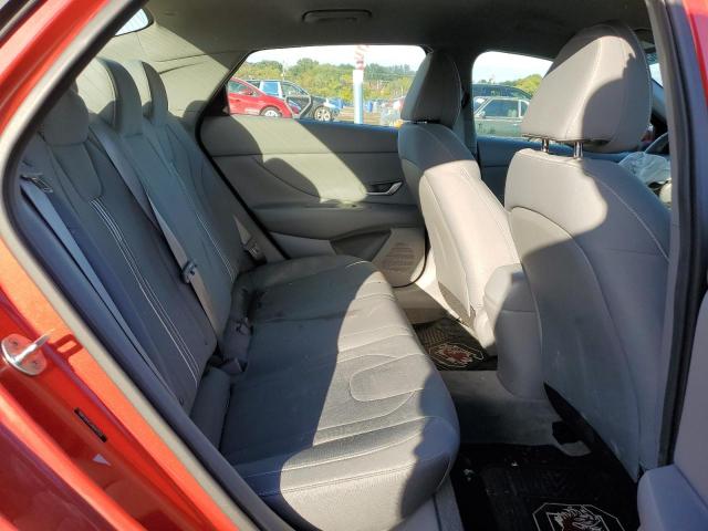 2022 HYUNDAI ELANTRA SE #3302910088