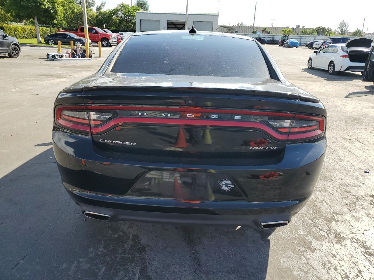 DODGE CHARGER SXT