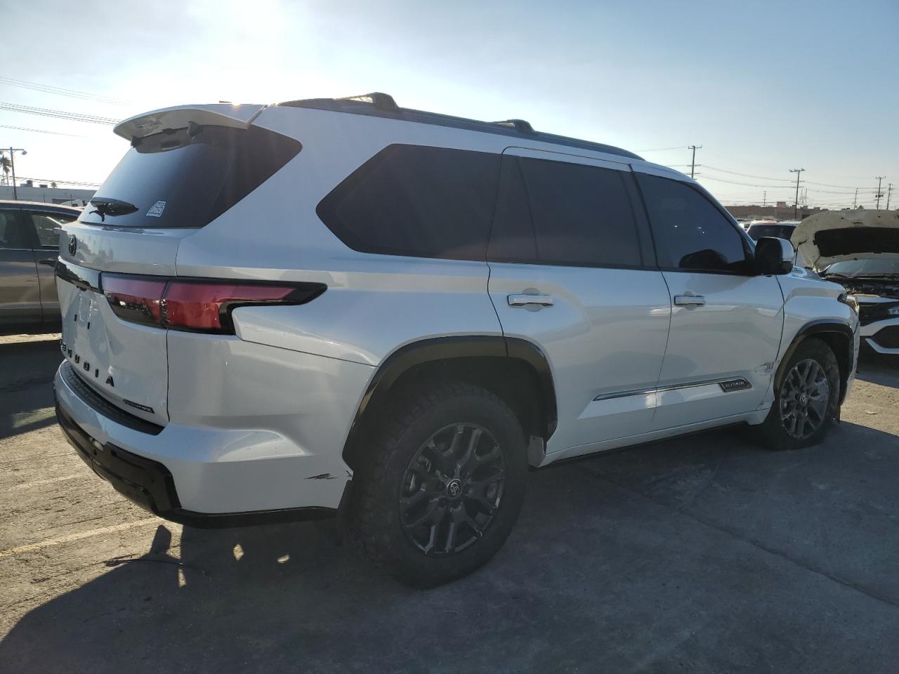 TOYOTA SEQUOIA SR5