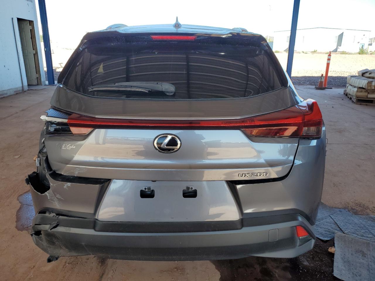 LEXUS UX 200