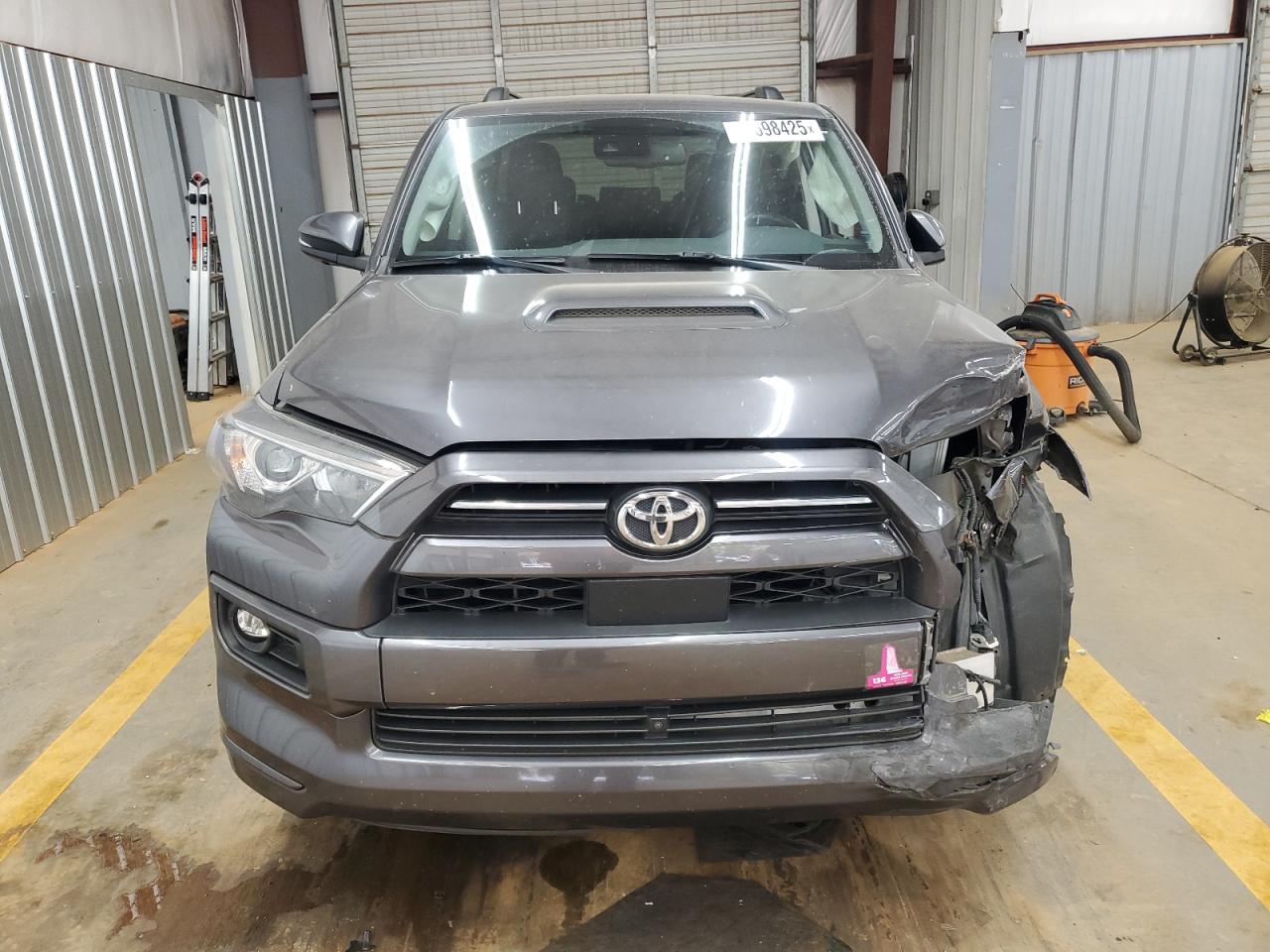 TOYOTA 4RUNNER SR5 PREMIUM