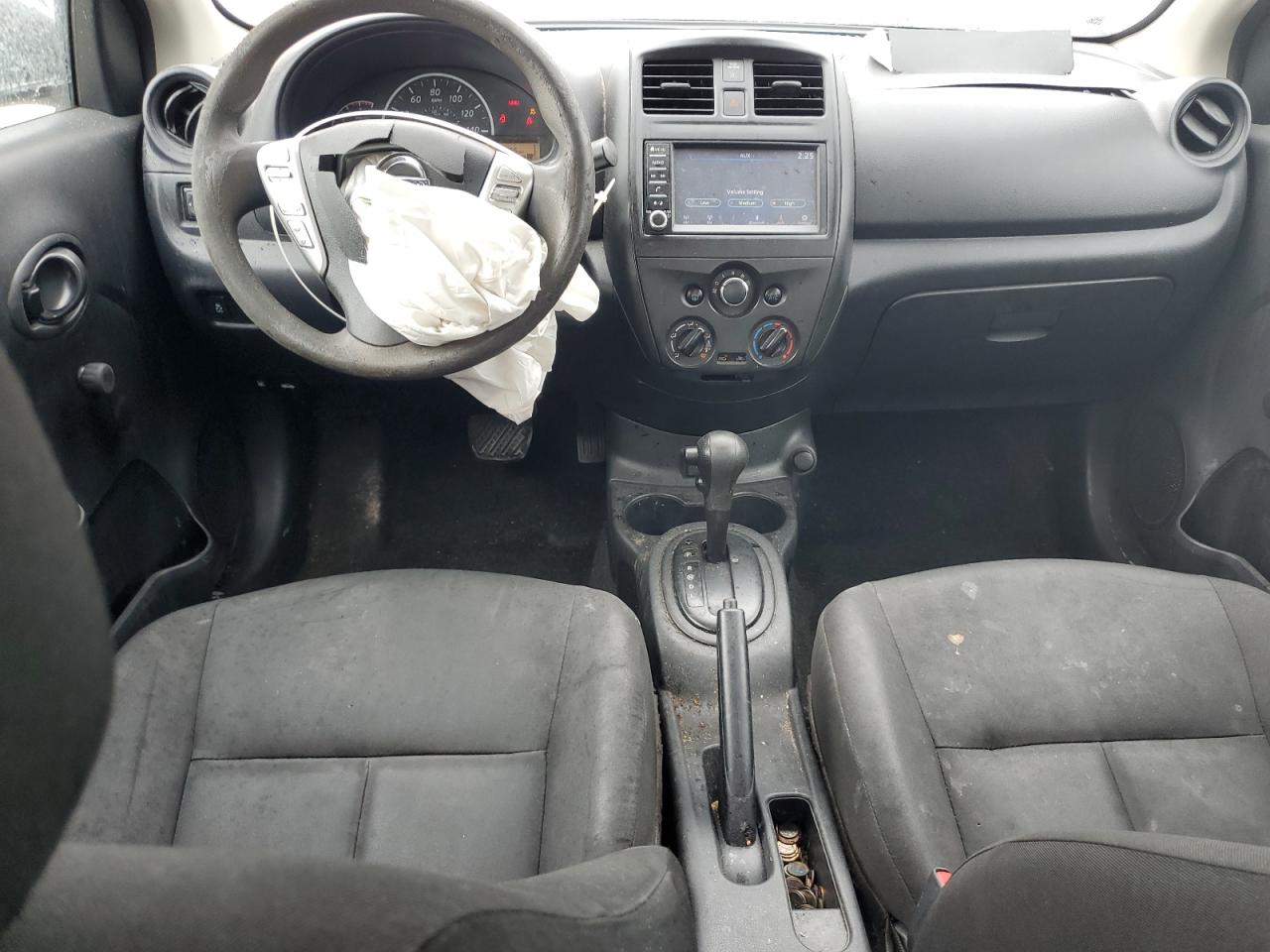 NISSAN VERSA S