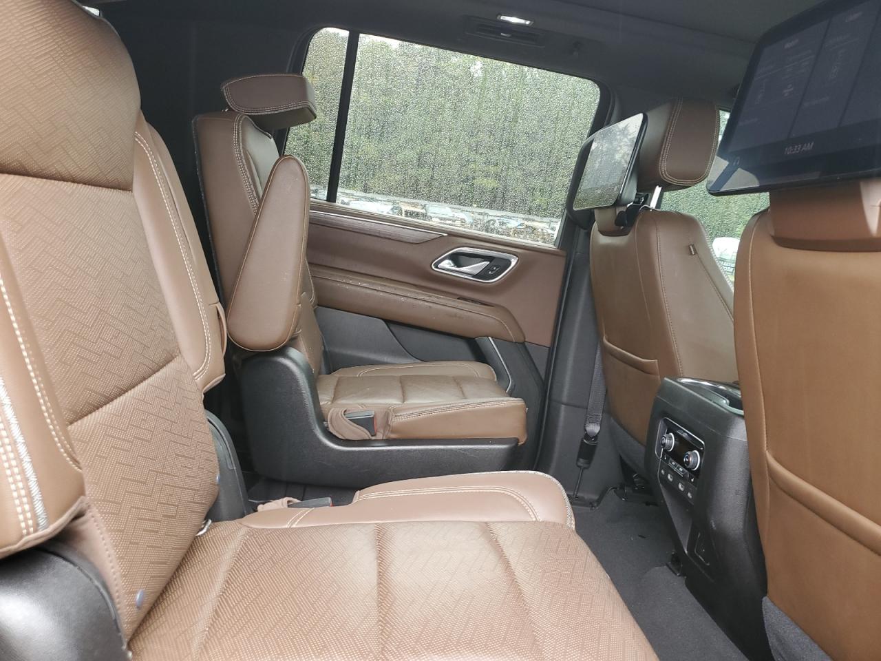 CHEVROLET SUBURBAN K1500 HIGH COUNTRY