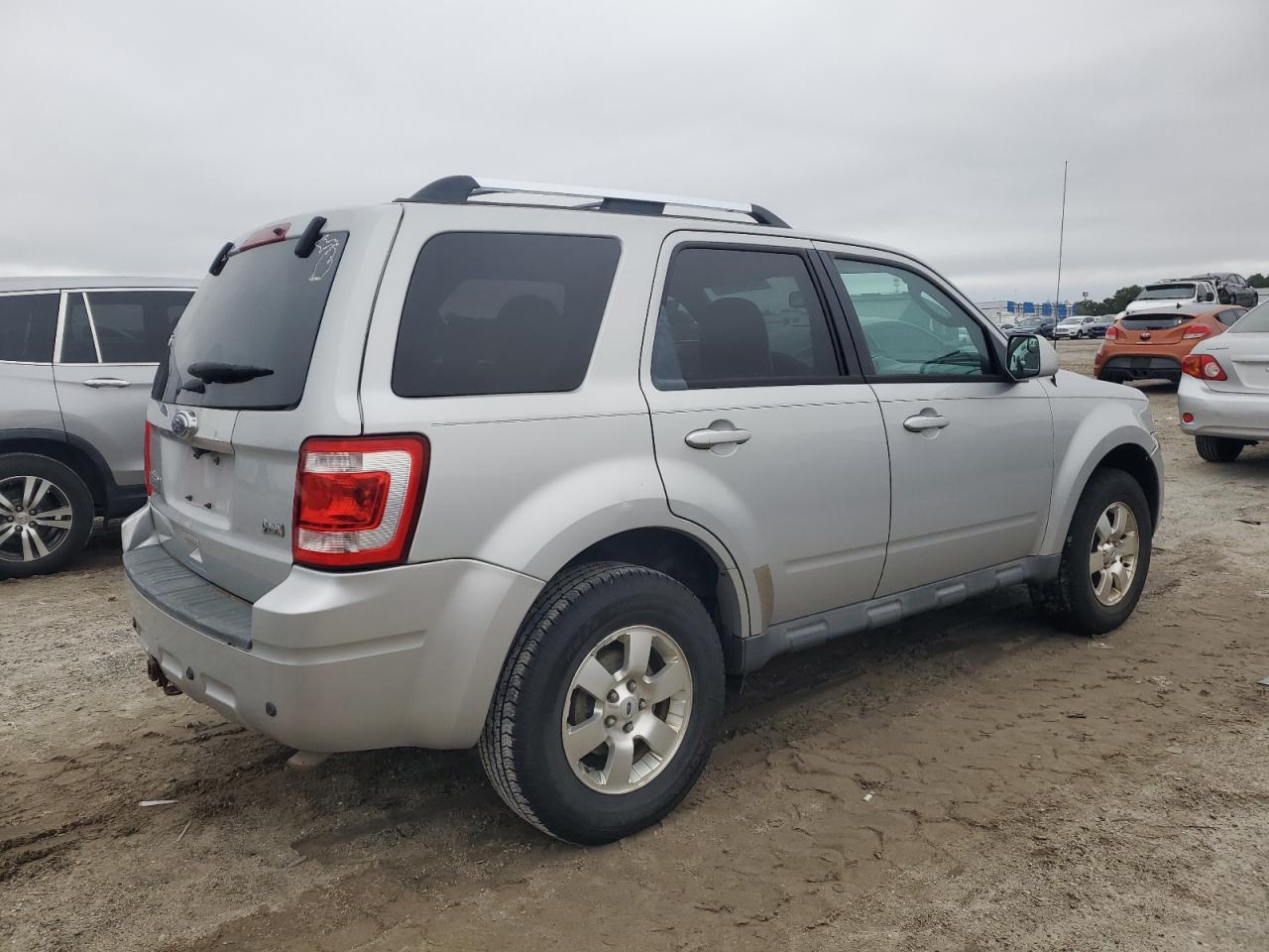 Lot #3304608464 2012 FORD ESCAPE