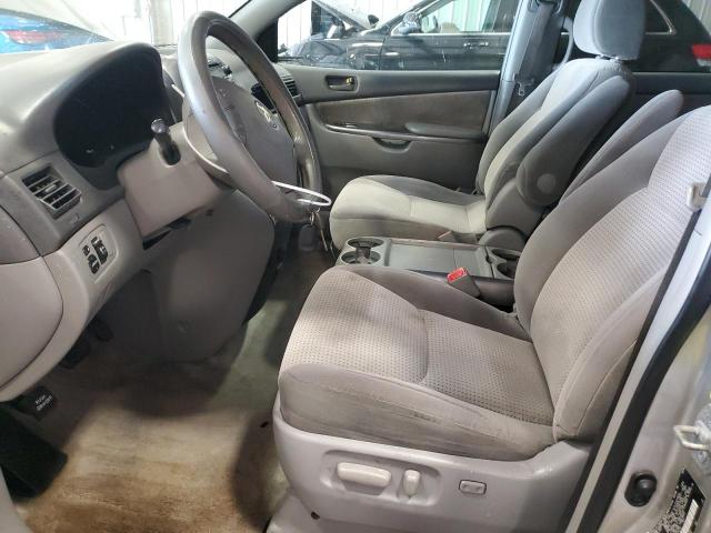 2010 TOYOTA SIENNA CE #3287601008