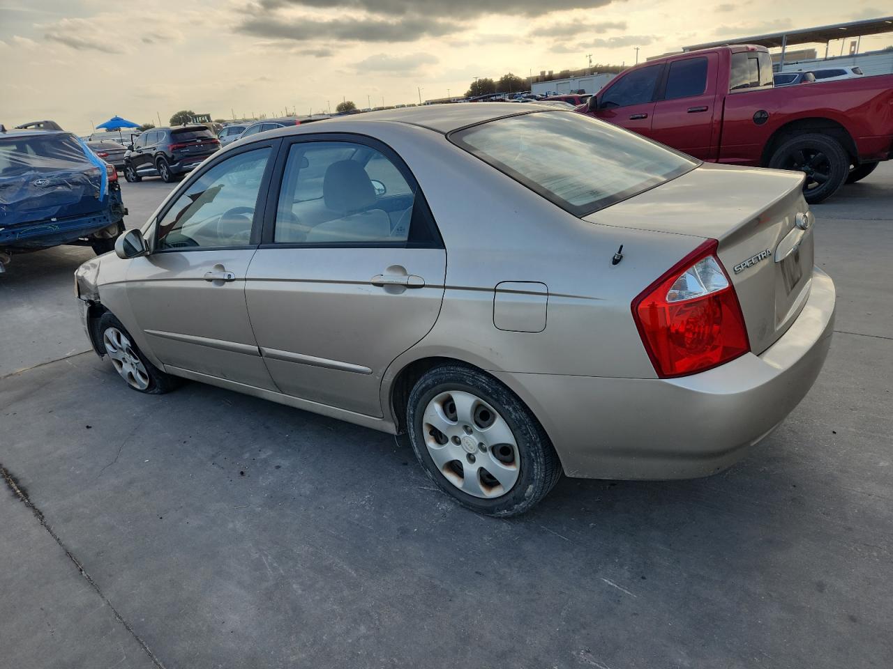 Lot #3311610223 2006 KIA SPECTRA LX