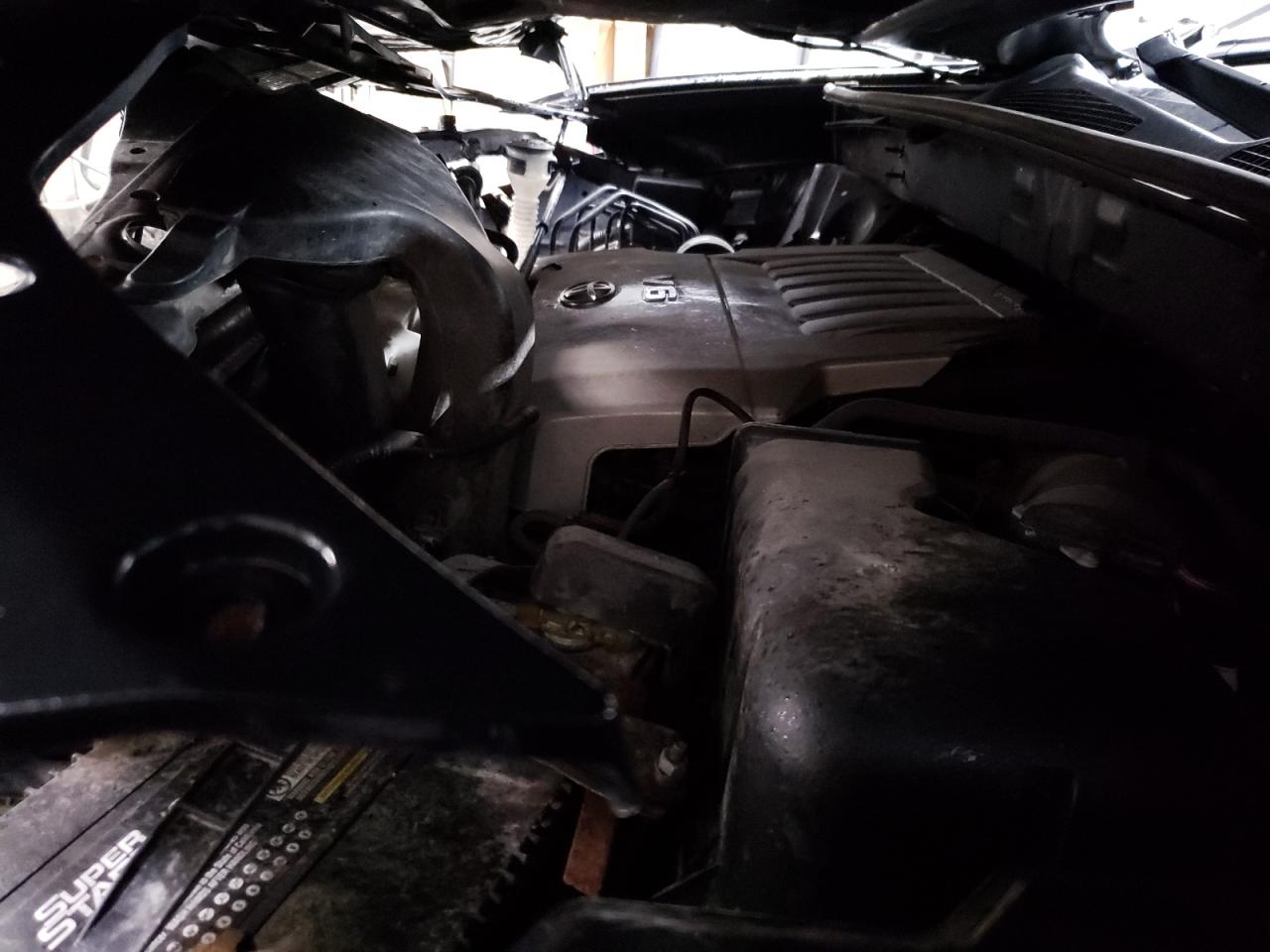 TOYOTA HIGHLANDER BASE