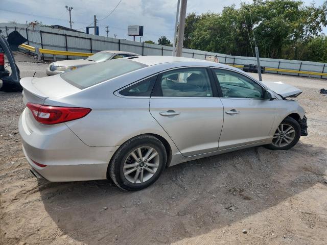 2016 HYUNDAI SONATA SE 5NPE24AF5GH407481