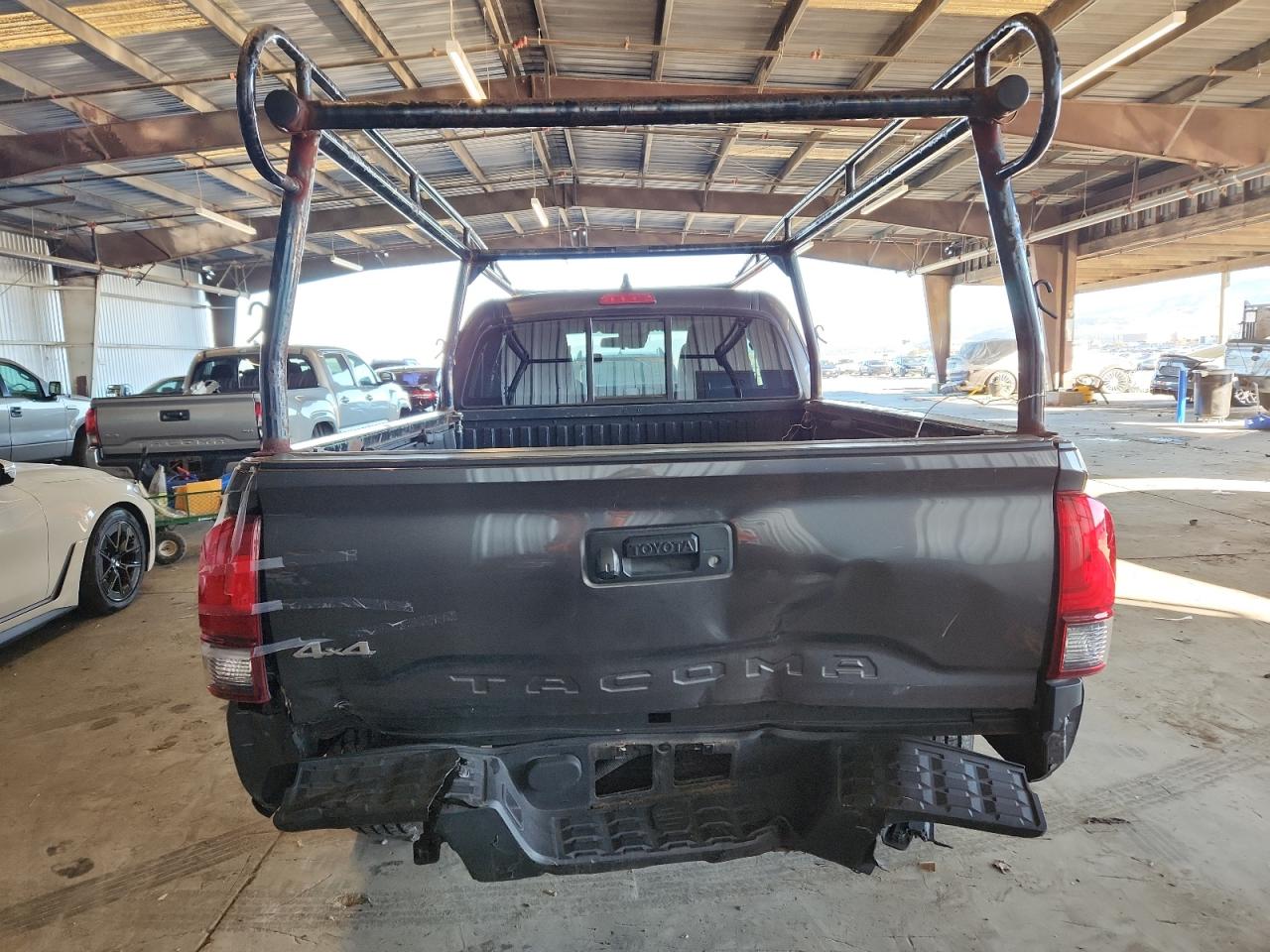 TOYOTA TACOMA ACCESS CAB