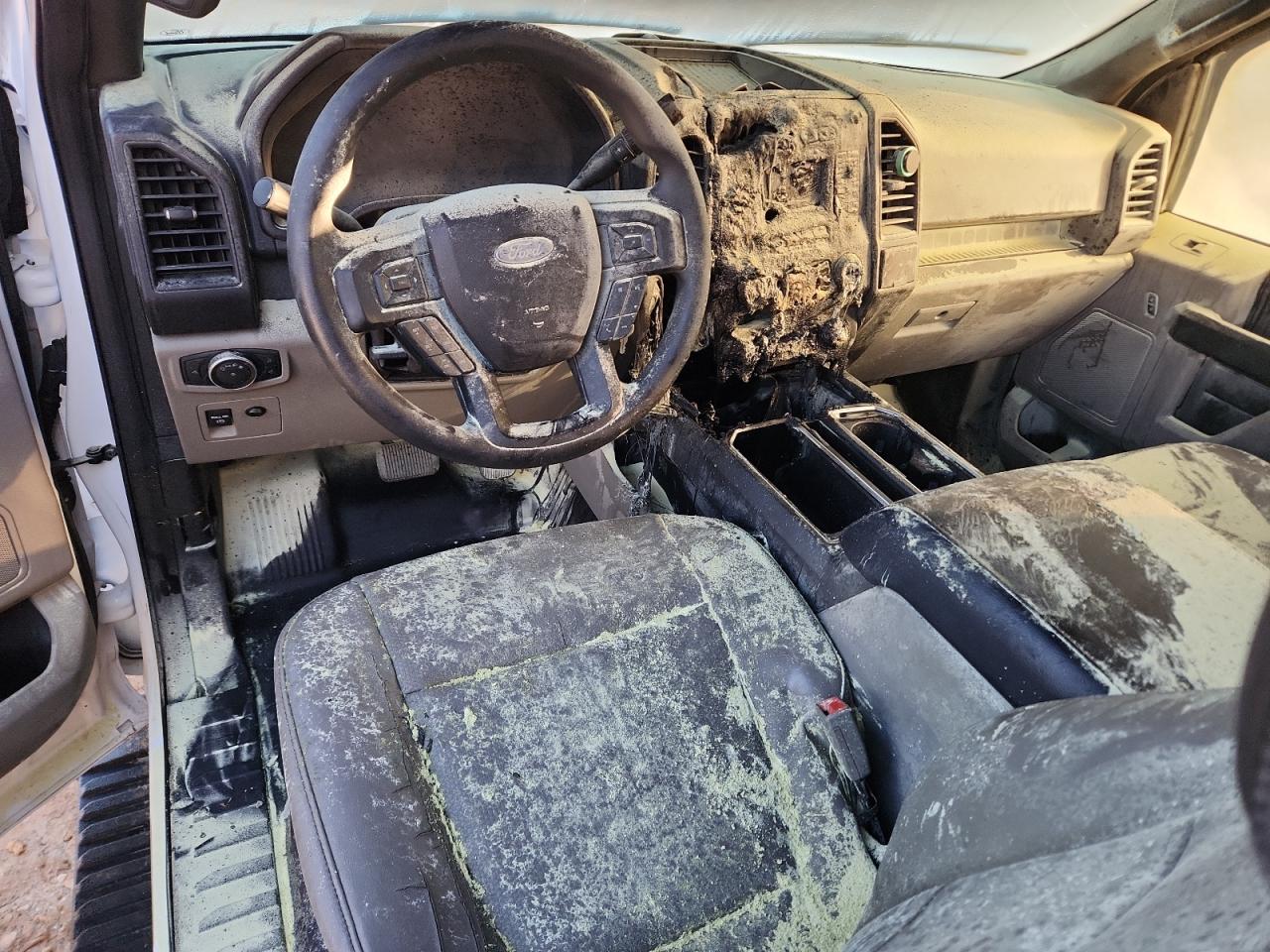 FORD F-150 SUPER CAB