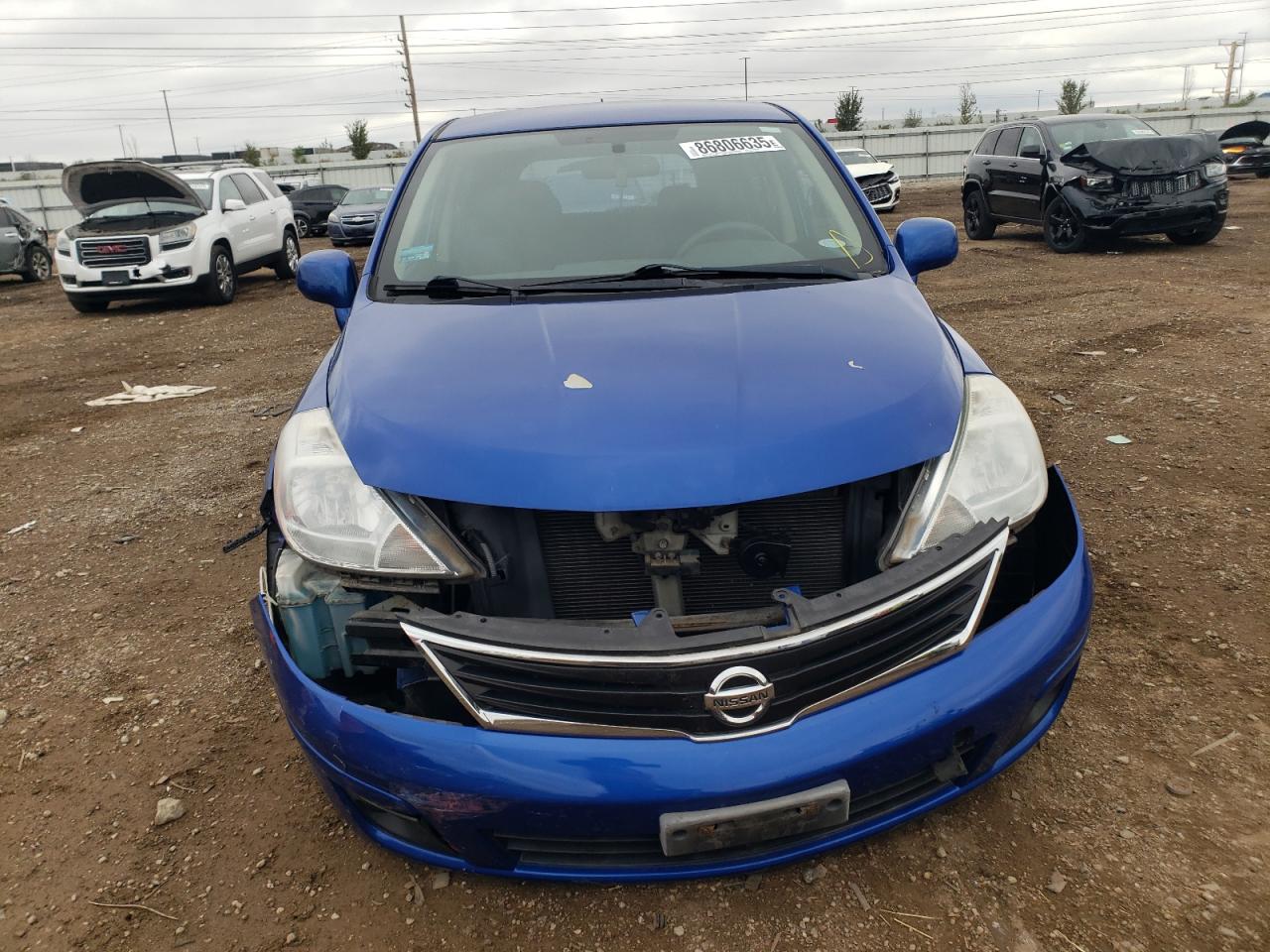 NISSAN VERSA S