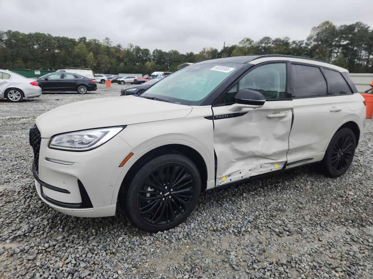 LINCOLN CORSAIR RESERVE