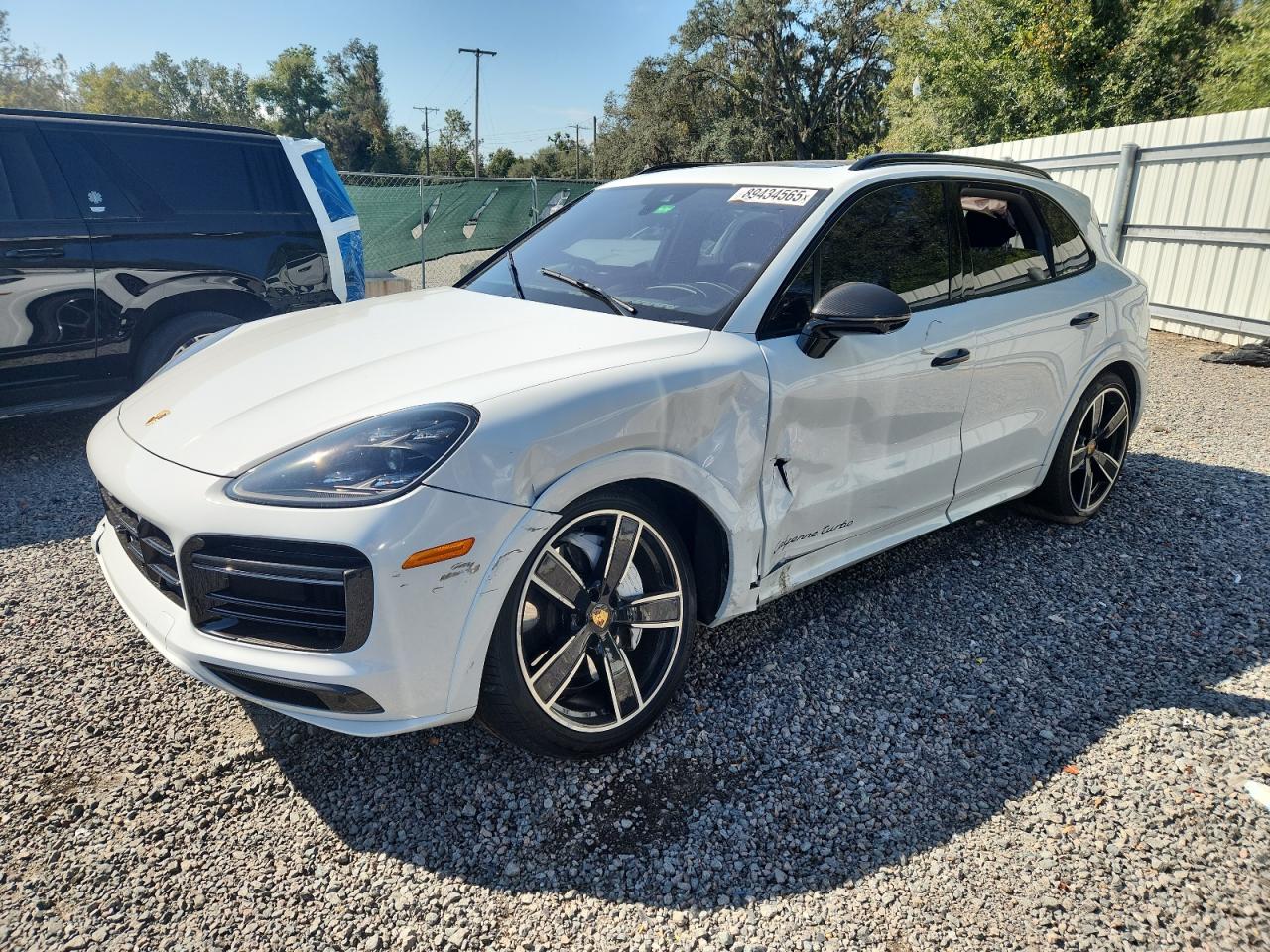 PORSCHE CAYENNE TURBO