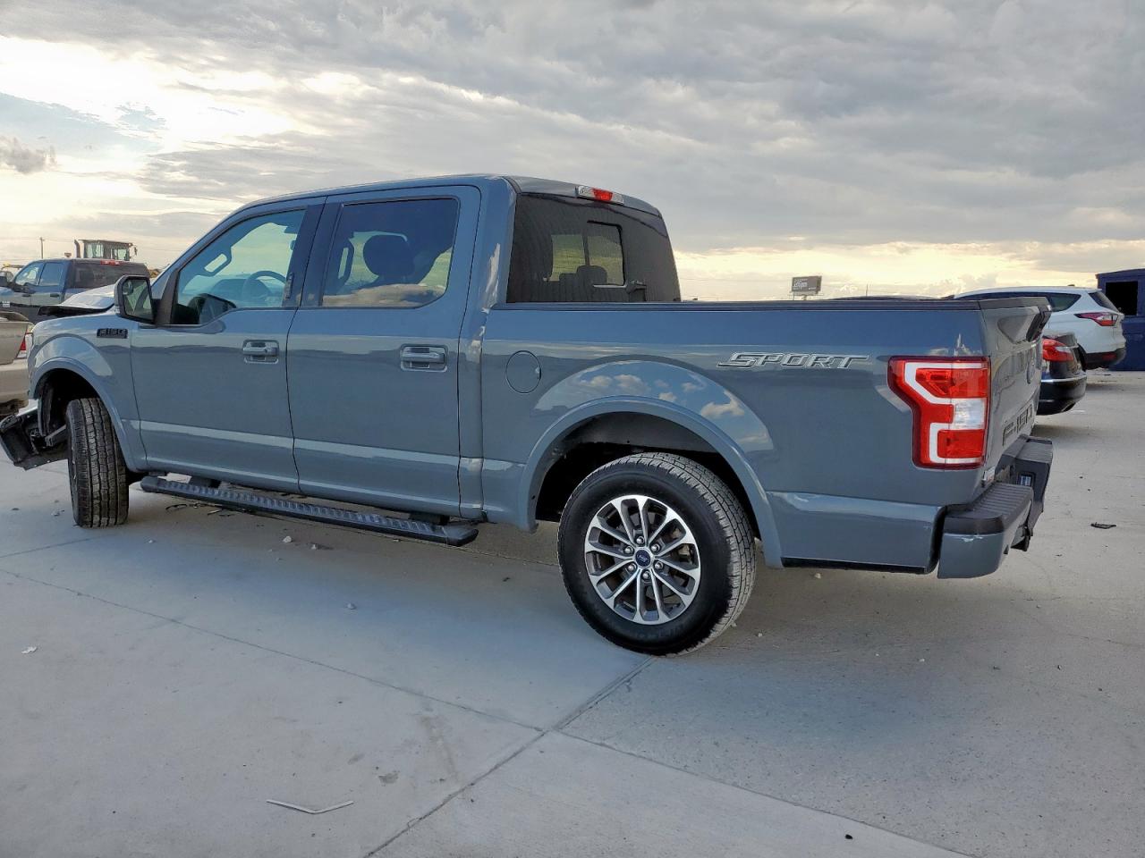 FORD F-150 SUPERCREW