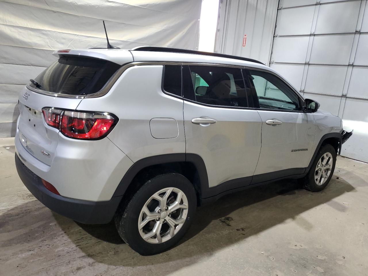 JEEP COMPASS LATITUDE