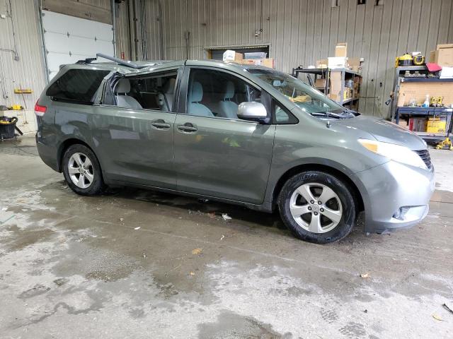 2013 TOYOTA SIENNA LE #3279742923