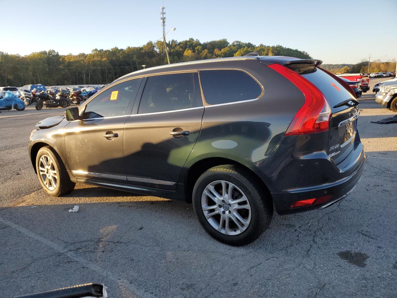 VOLVO XC60 T5 PREMIER