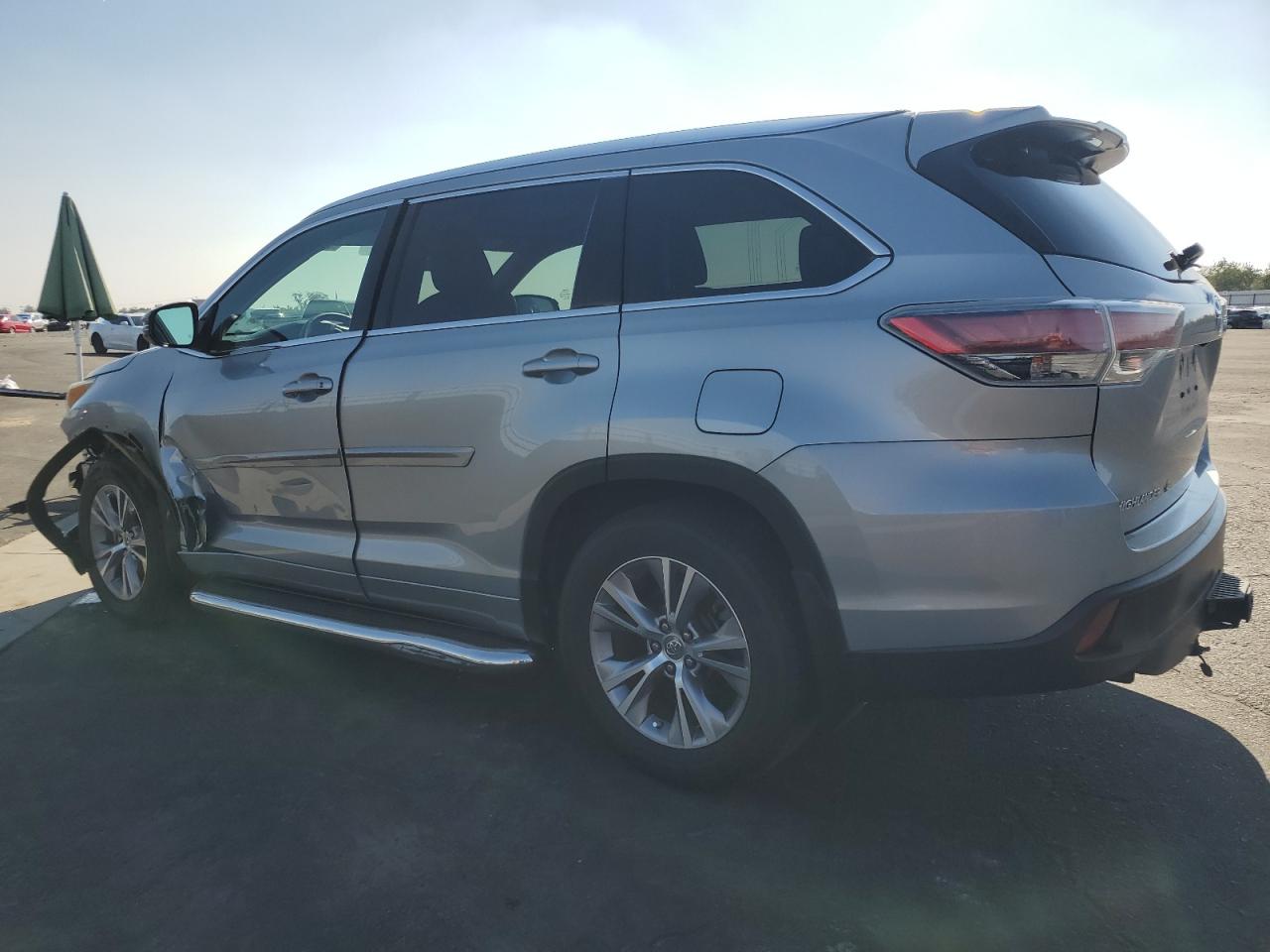 TOYOTA HIGHLANDER XLE