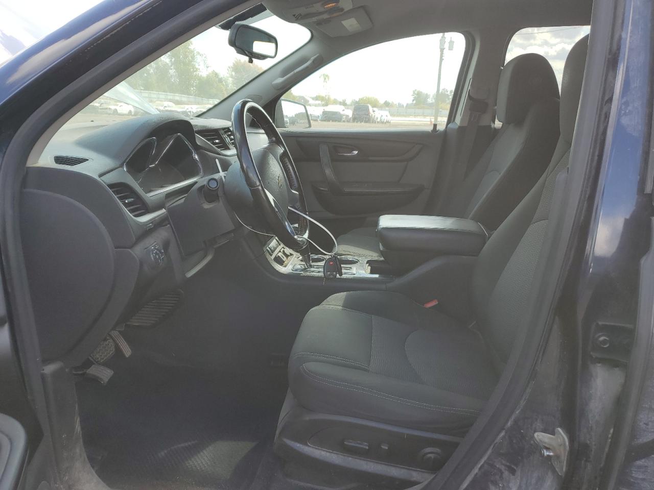 CHEVROLET TRAVERSE LT